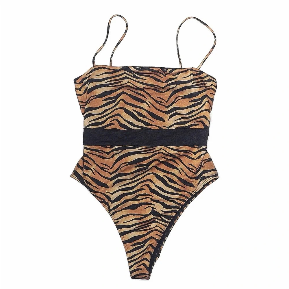 Kendall & Kylie Tiger Stripe One Piece Swimsuit Small